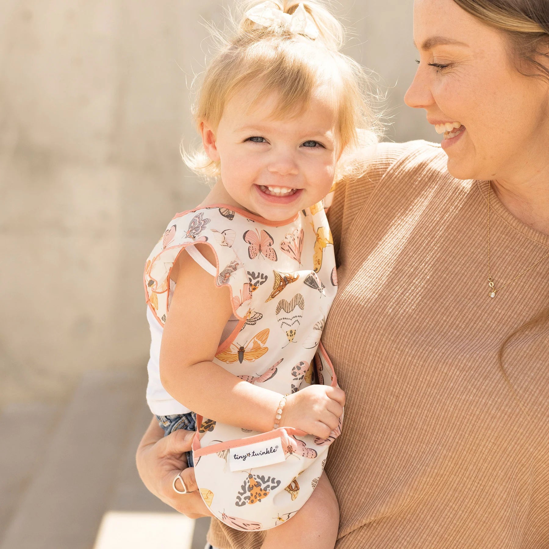 Bib- Flutter 6-24M