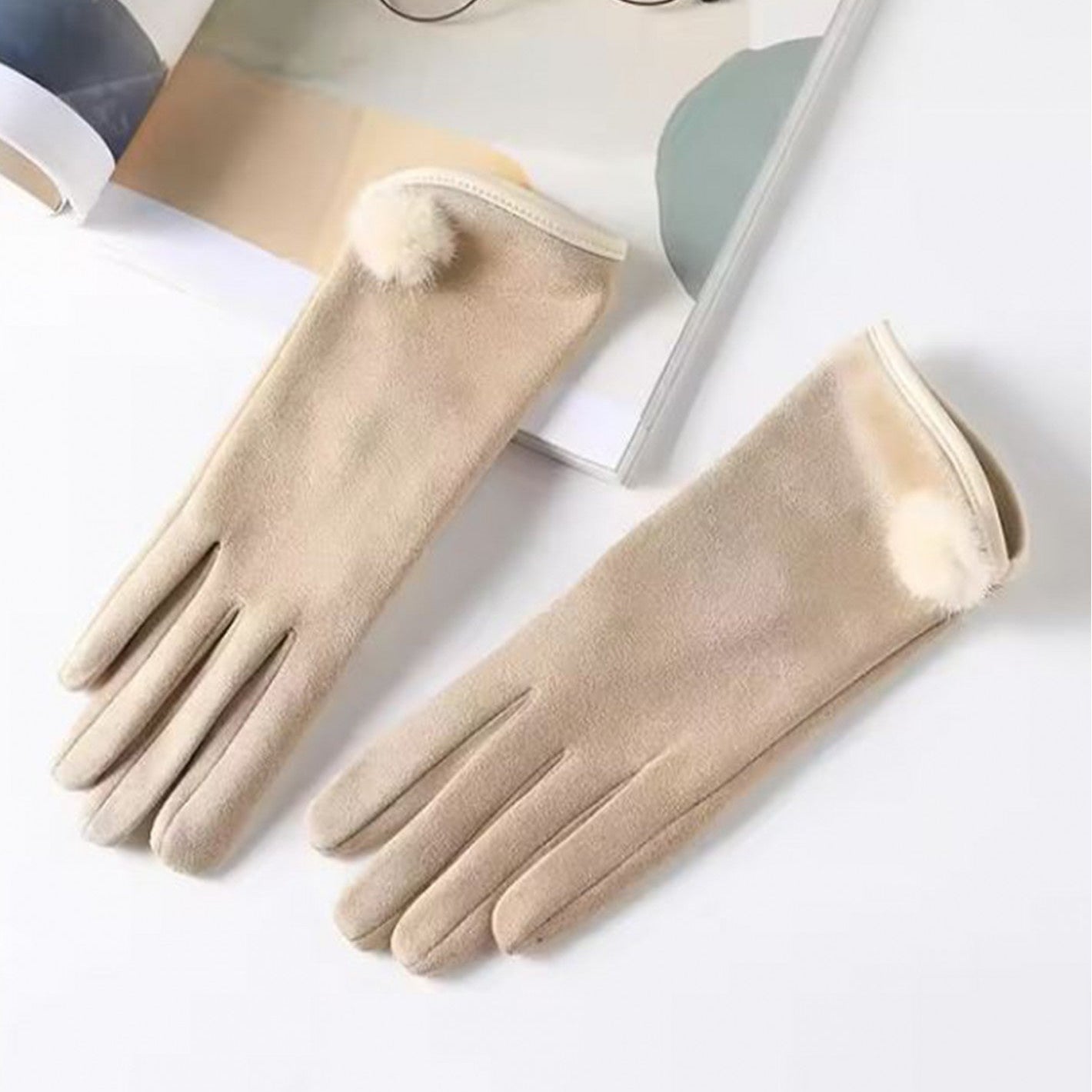 Women's Touch Screen Gloves w/Pom-Pom Assorted
