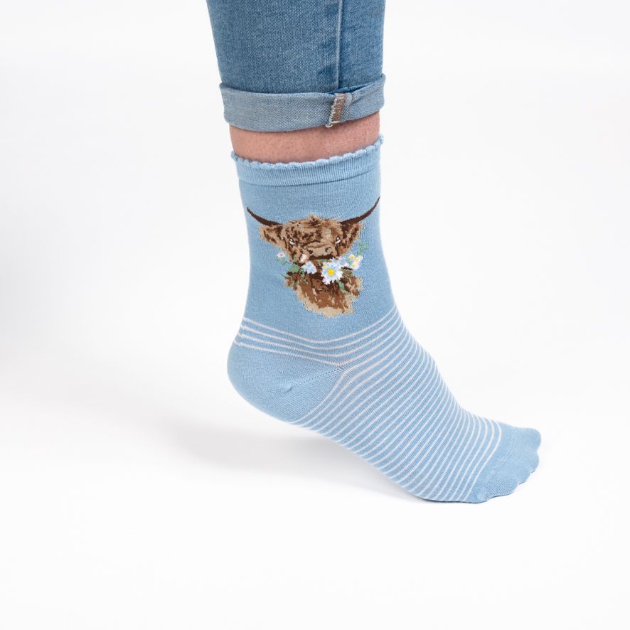 Women's Crew Socks- "Daisy Coo"