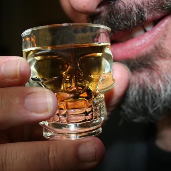 Shot Glasses- Skull Set/4