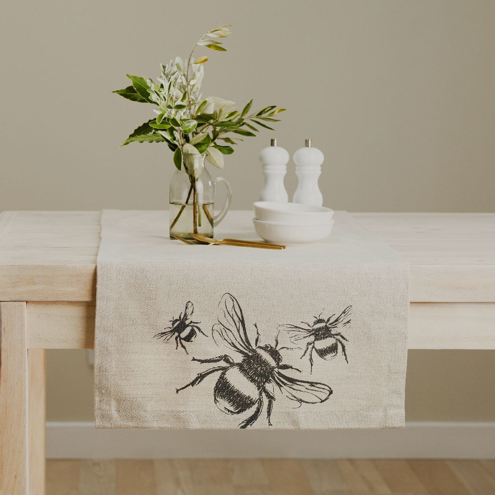 Table Runner- Linen Bees